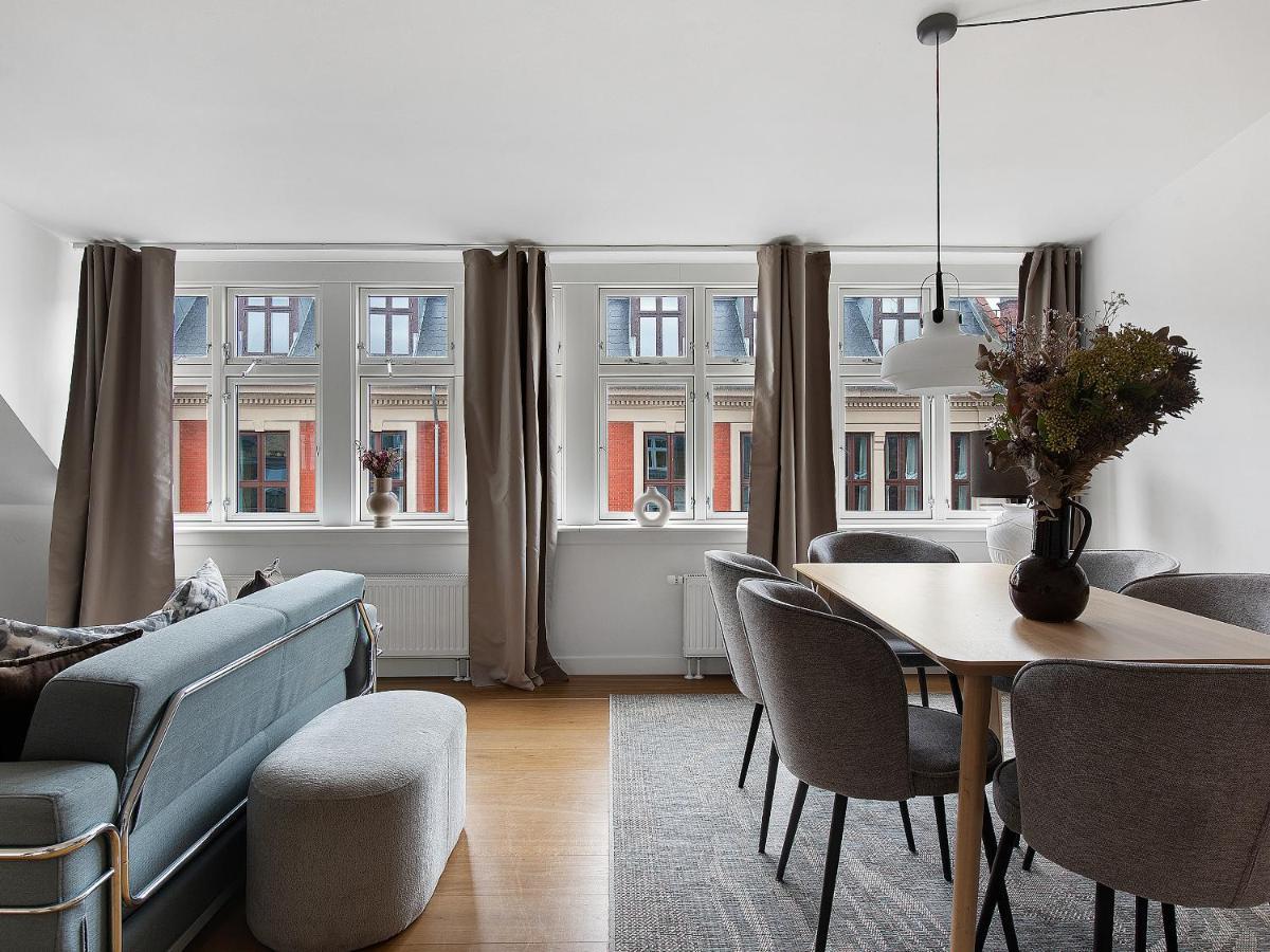 Appartement Sanders Leaves - Precious Two-bedroom Penthouse In Downtown *